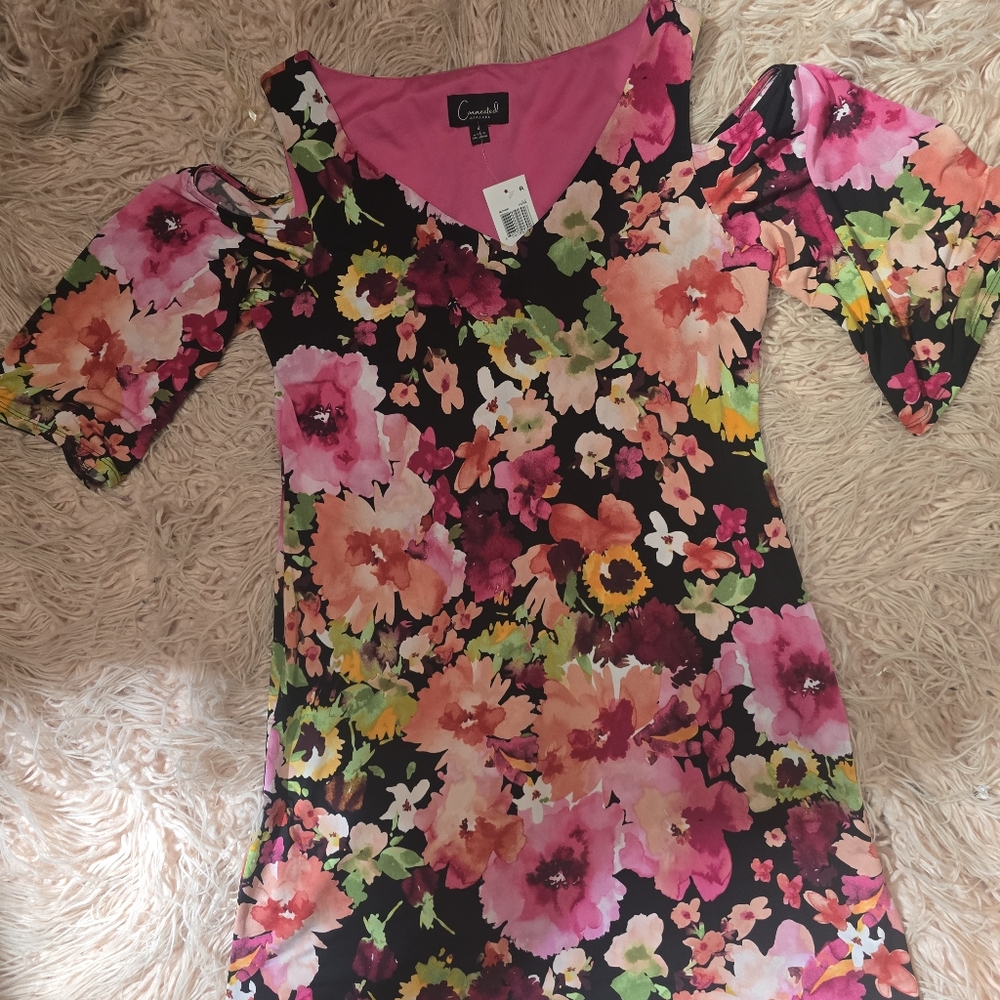Connected Apparel Pink and Orange Graphic Blouse
